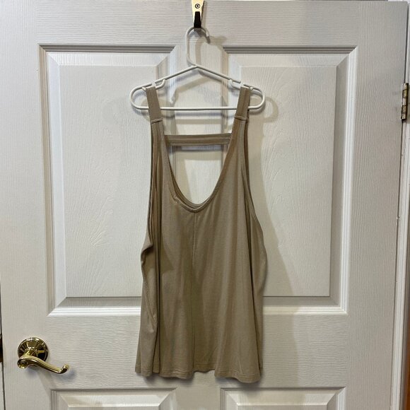 Mono B Strap Back Sleeveless Top KT11653 - Picture 3 of 4